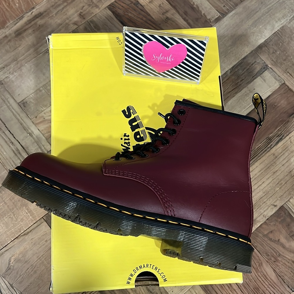 🆕DR MARTENS 1460 SLIP RESISTANT LEATHER LACE UP BOOTS CHERRY RED INDUSTRIAL NWT - Picture 11 of 13